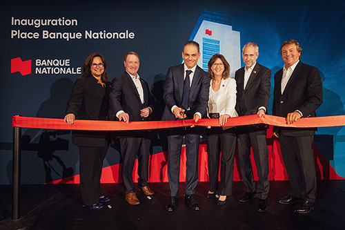 Coupure du ruban lors de l’inauguration de la Place Banque Nationale. Crédit : Banque Nationale du Canada