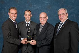 De gauche à droite, M. Louis-Jasmin Picard, M. Francis Picard, M. Georges Picard et M. Yvon Dufresne.