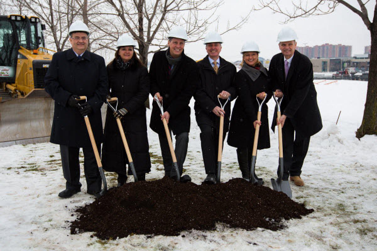 Ivanhoé Cambridge souligne le début des travaux du 3055, Saint-Martin O.