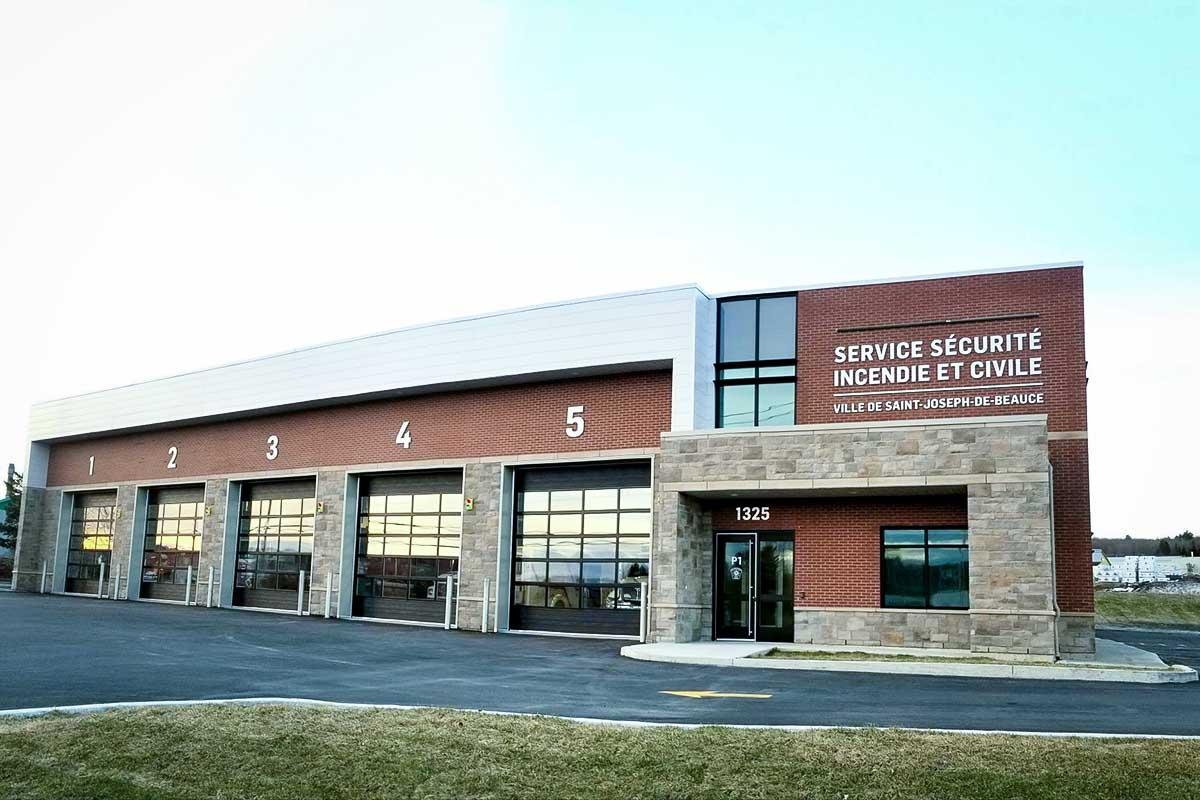 Saint-Joseph-de-Beauce inaugure sa nouvelle caserne de pompiers