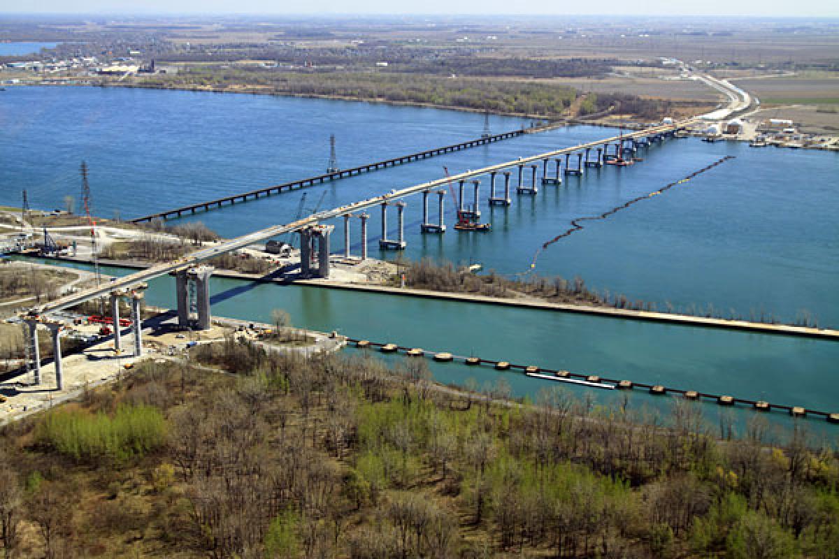 La partie Ouest de l'autoroute 30 reliant Montréal à la Montérégie est inaugurée