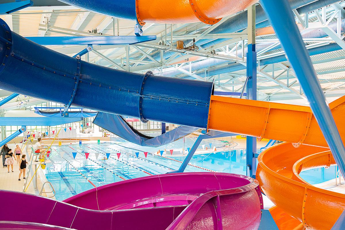 Nouvelles glissades d’eau au Centre aquatique de Rivière-des-Prairies. Crédit : Ville de Montréal