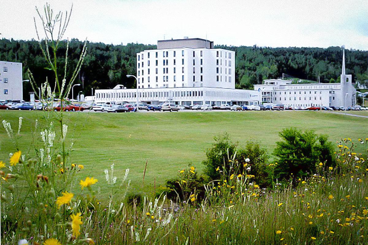 Le 2 octobre dernier s’est amorcée la construction d’un agrandissement de quelque 2 200 mètres carrés de l’Hôpital de Gaspé - Photo: Fondation de l'hôpital de Gaspé