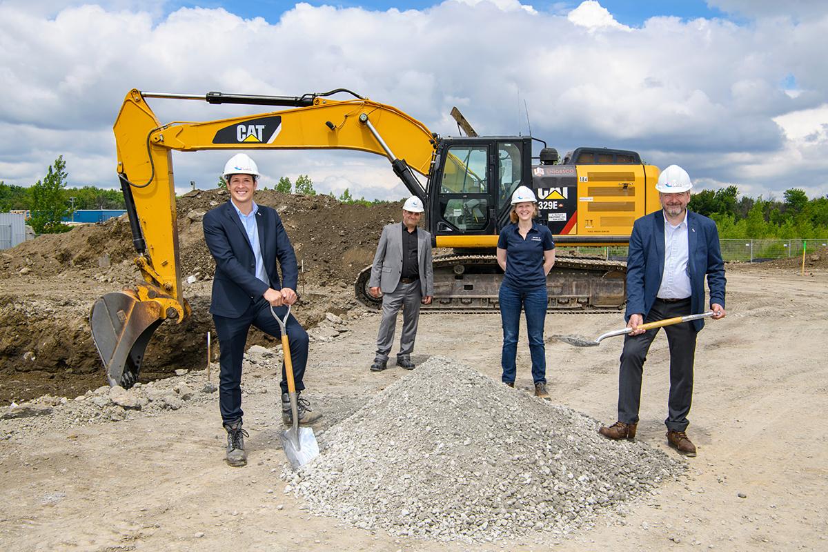 Mise en chantier du premier écocentre de Laval. Crédit : Vincent Girard