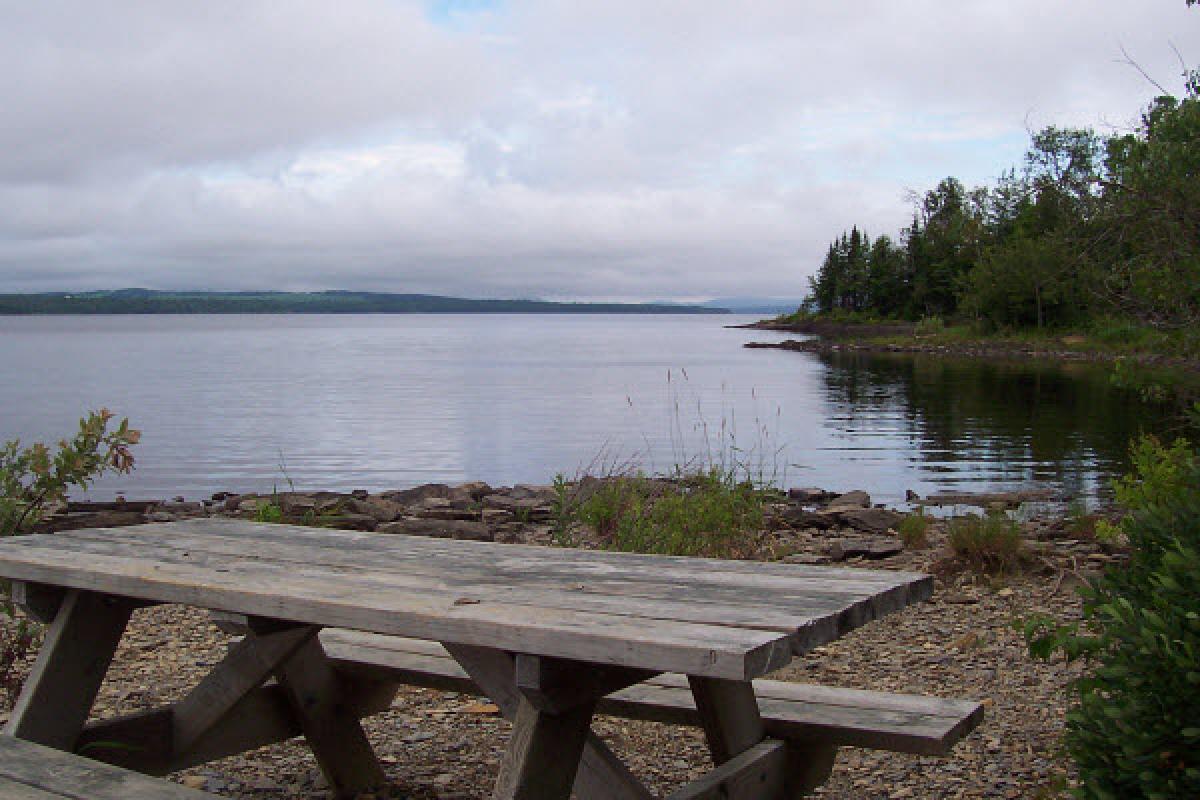 Aménagement du terrain communautaire du Grand lac Saint-Franço