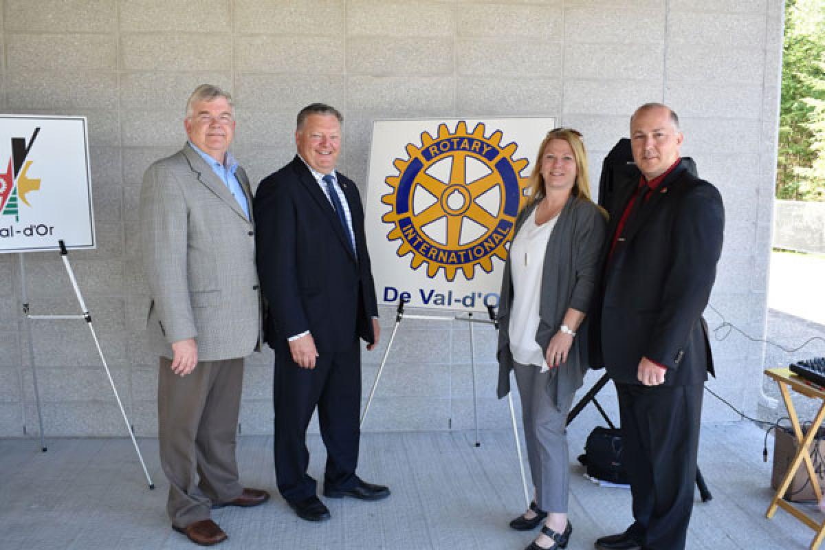 Inauguration du Pavillon de la plage municipale Rotary