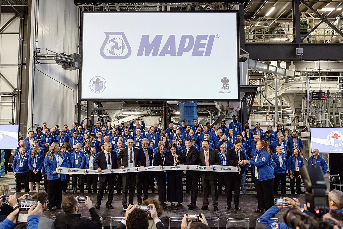 MAPEI Canada inaugure l'agrandissement de son usine. Crédit : MAPEI Inc. 