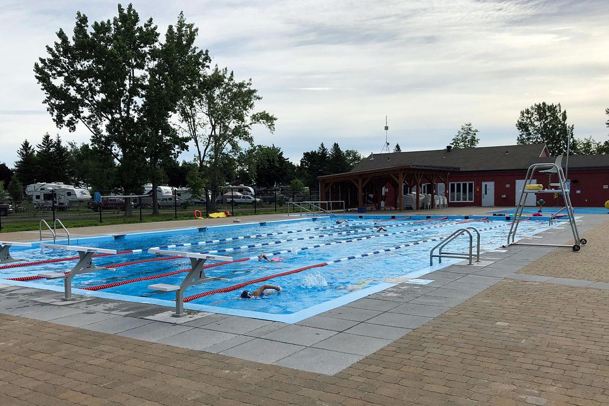 Montmagny inaugure la piscine Pointe-aux-Oies. Crédit : Ville de Montmagny