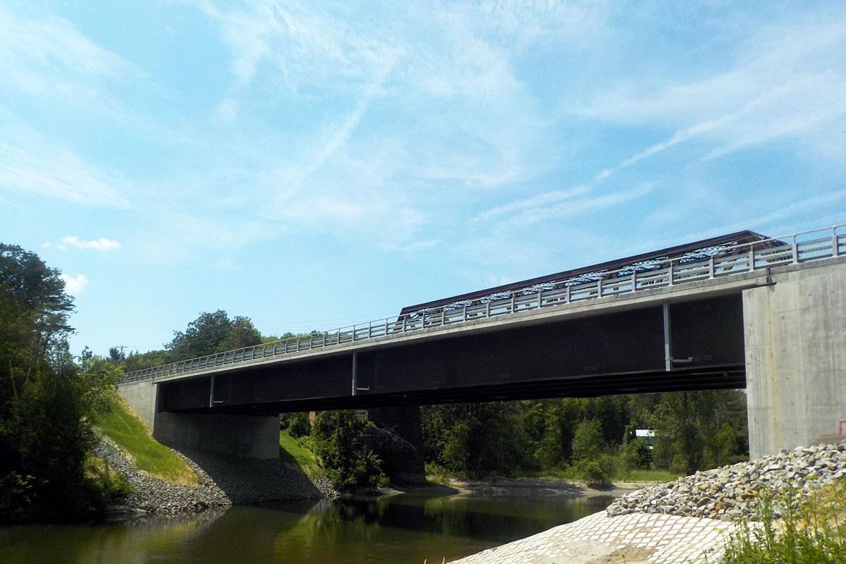 Fin des travaux de réfection du pont de Plaisance, en Outaouais.  Crédit : Ministère des Transports du Québec