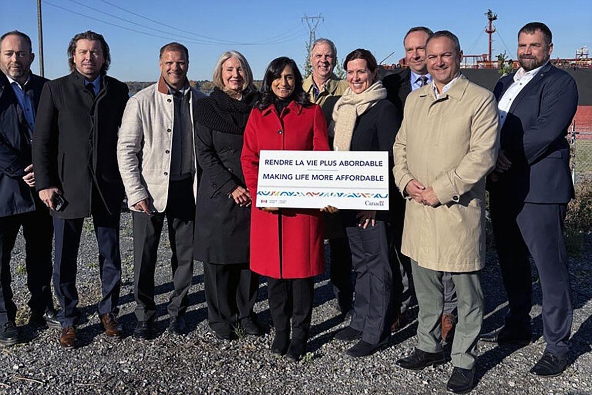 Mise aux normes du secteur de la conteneurisation de grain au Port de Montréal. Crédit : Port de Montréal