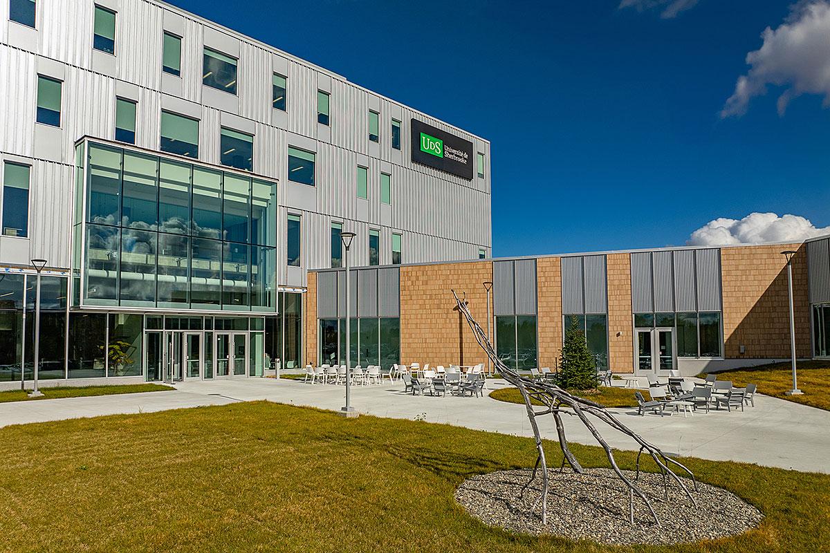 L’Université de Sherbrooke inaugure deux pavillons à son Campus de la santé. Crédit : Université de Sherbrooke