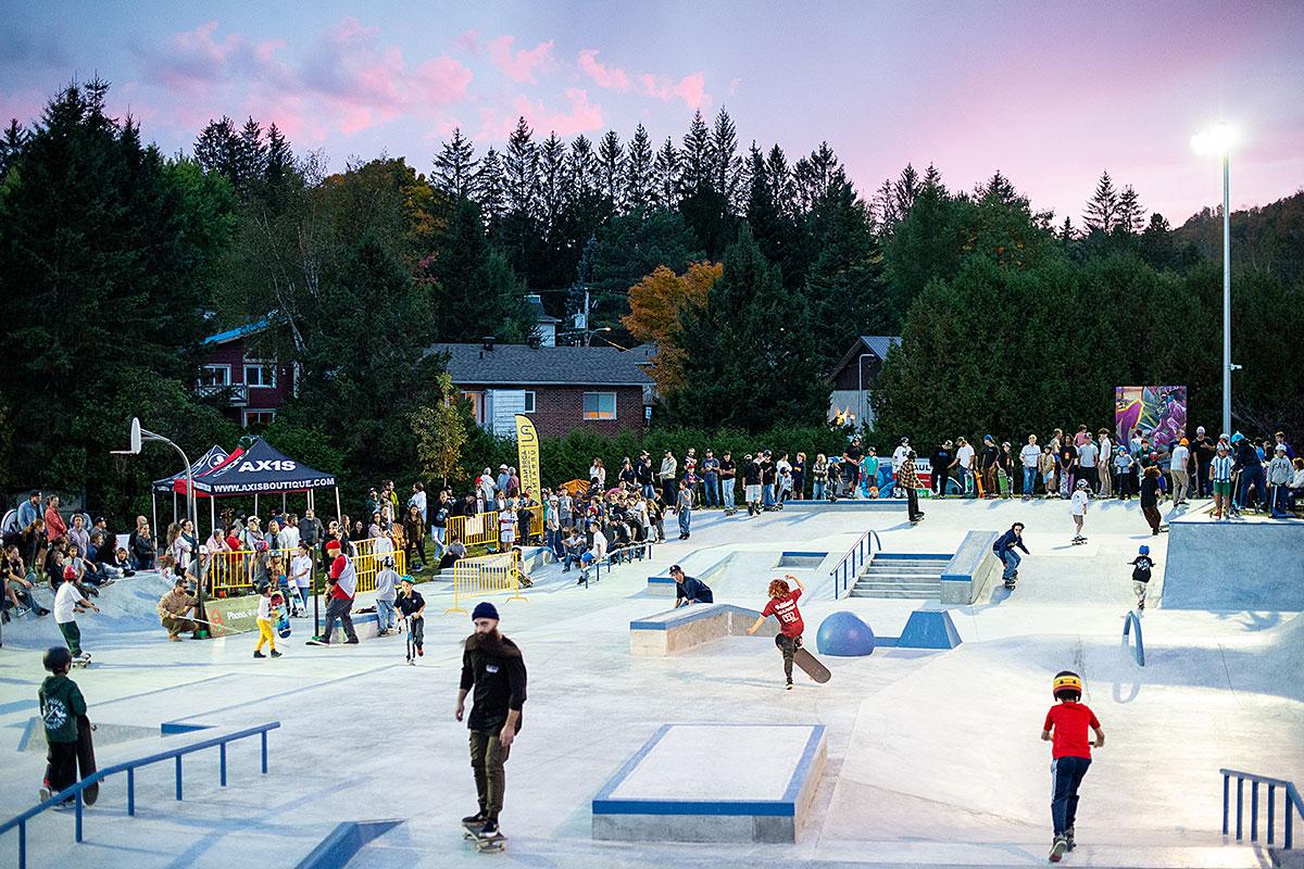 Saint-Sauveur inaugure son nouveau parc de planche à roulettes. Crédit : Érik Lemay pour Technical Skateboards