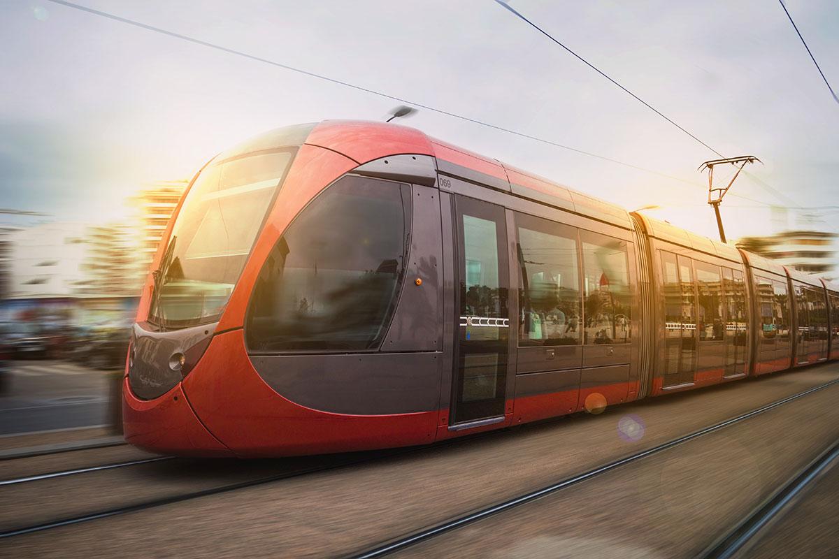 Les gouvernements du Québec et du Canada ont annoncé un investissement conjoint de 163,5 M$ pour la phase de planification du tramway Gatineau-Ottawa.