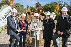 Un nouveau centre de distribution pour Le Garde-Manger des Pays-d’en-Haut. Crédit : Michel Guertin Photographe