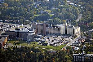 Un investissement de 111,9 M$ pour l’agrandissement du bloc opératoire de l’Hôpital de Chicoutimi. Crédit : Centre intégré universitaire de santé et de services sociaux du Saguenay-Lac-Saint-Jean