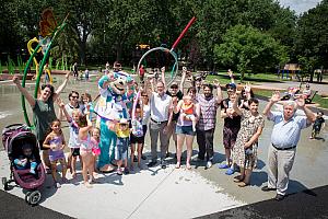 Inauguration de nouveaux jeux d’eau à Hochelaga