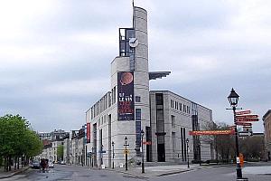 Pointe-à-Callière continue la Cité d'archéologie et d'histoire de Montréal