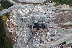 Les travaux d’infrastructure de Romaine-4 complétés à 95 %. Crédit : Hydro-Québec 